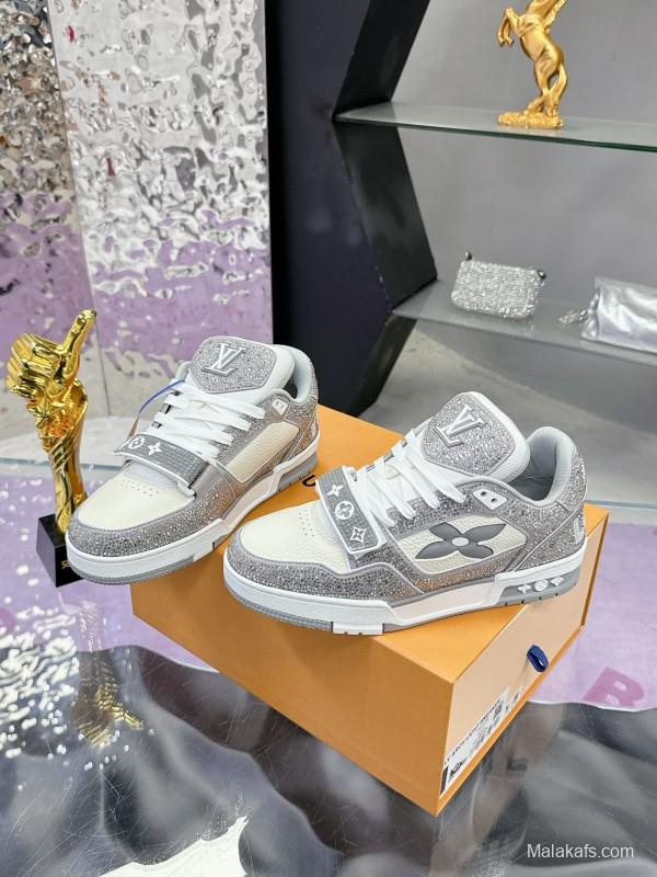 2025 Unisex Louis Vuitton Silver Grey White Leather Fabric Plimsolls Hand-Crafted Crystal AS00400