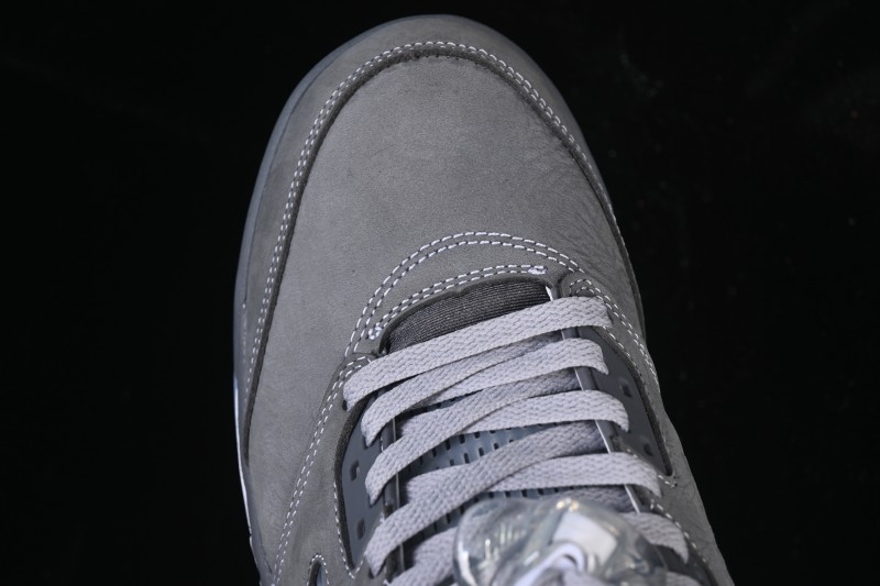 Nike Air Jordan 5 Retro Basketball Shoes with Wolf Grey Design - DD0587-002