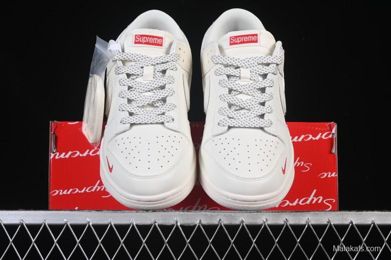 Nike SB Dunk Low Supreme Collaboration Off-White Red Swoosh Low-Top Casual Skate Shoes - CS1688-109