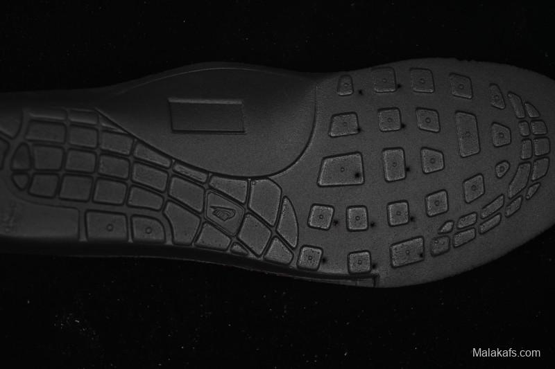 Nike Air Max 90 Retro Running Shoes with Air Cushion - CZ7918-600