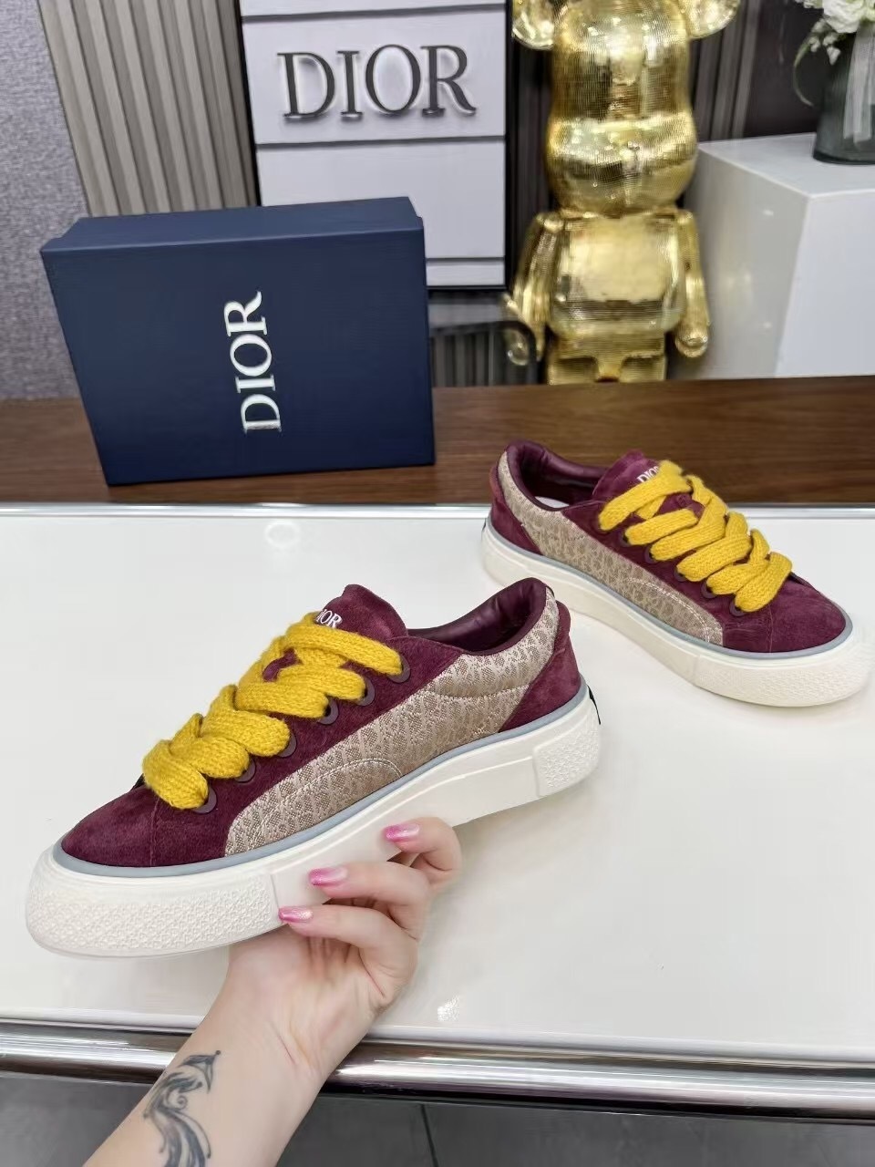 Dior B33 Sneakers Classic Tennis Shoe Reinvention - AS00290