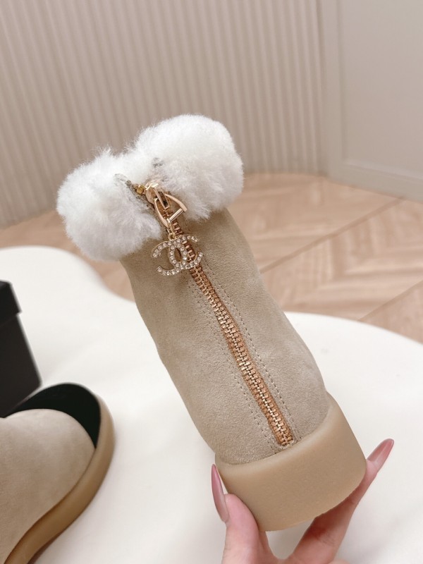 Chanel 2025/SS New Fur Snow Boots with Thick Sole - KFY00350