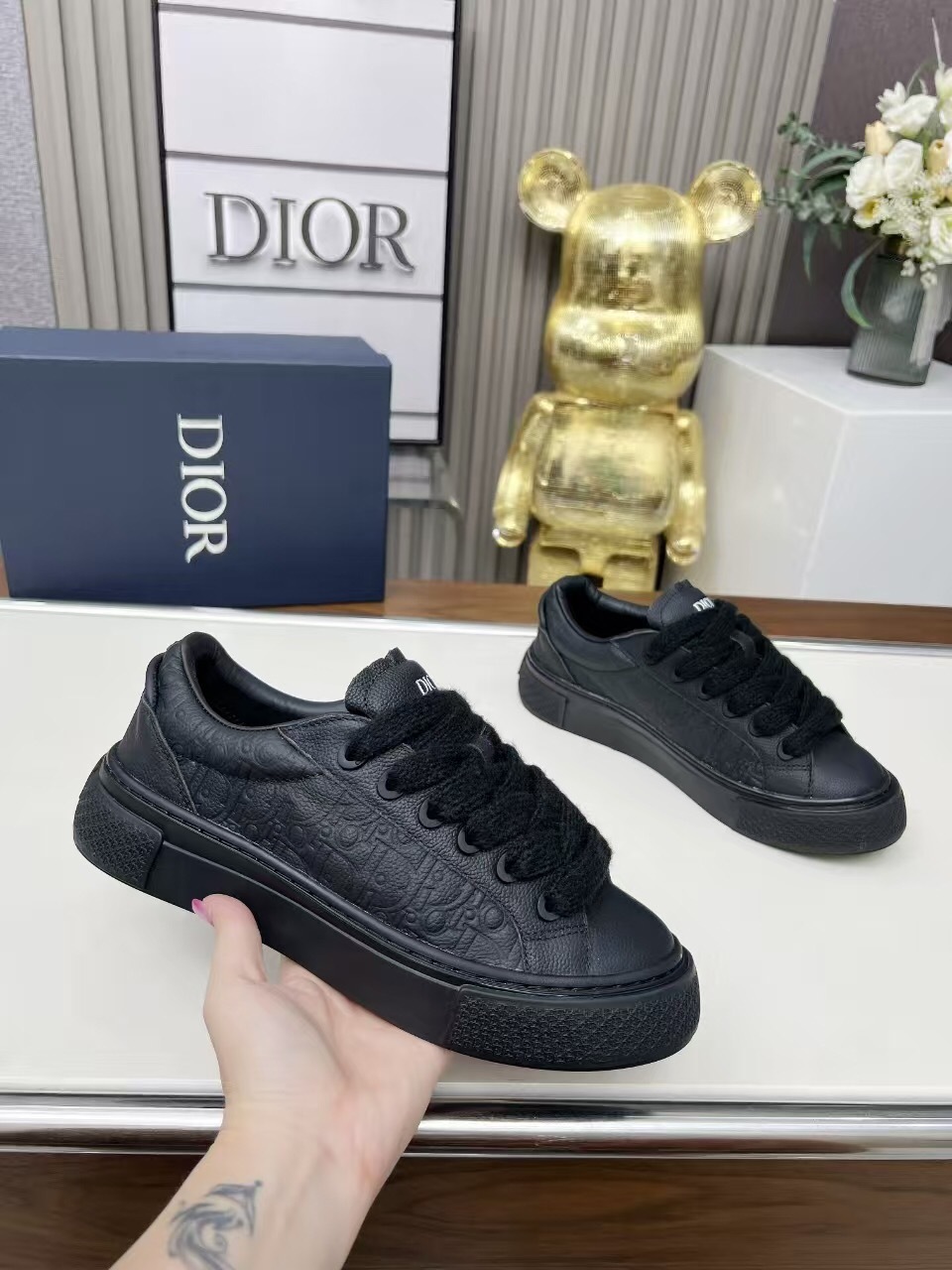 Dior B33 Sneakers Classic Tennis Shoe Reinvention - AS00290