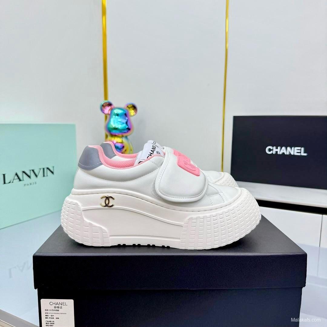 Chanel 2025 SS Panda Loafers Casual Sneakers - LY00330