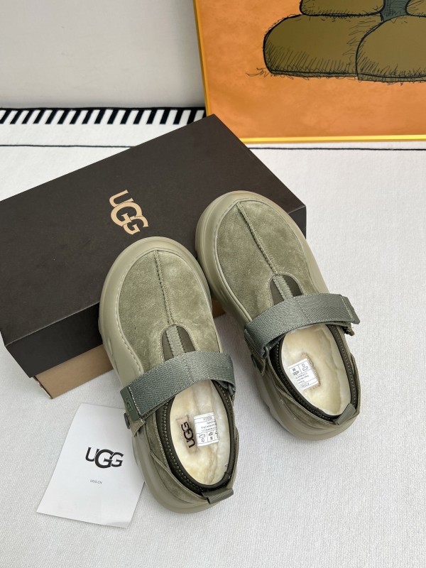 UGG Little Potato Half-Slip On Loafer - MJ00