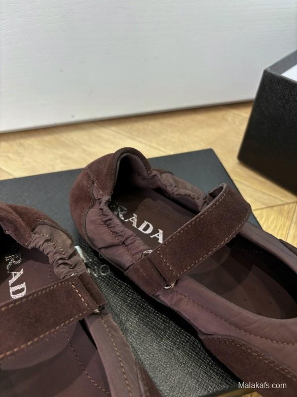 Prada 2025 SS Metal Toe Thin Sole Training Shoes Casual Footwear - LY00260