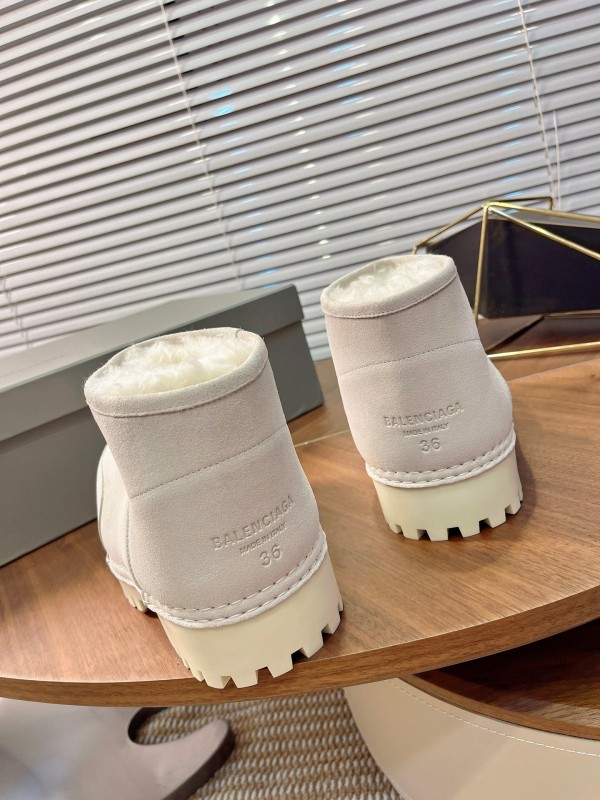 Balenciaga 2025 SS Oversized High-Heel Snow Boots - AS00500