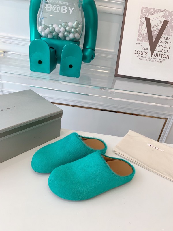 Marni 2025/SS Mule Shoes with Pony Hair - LY00