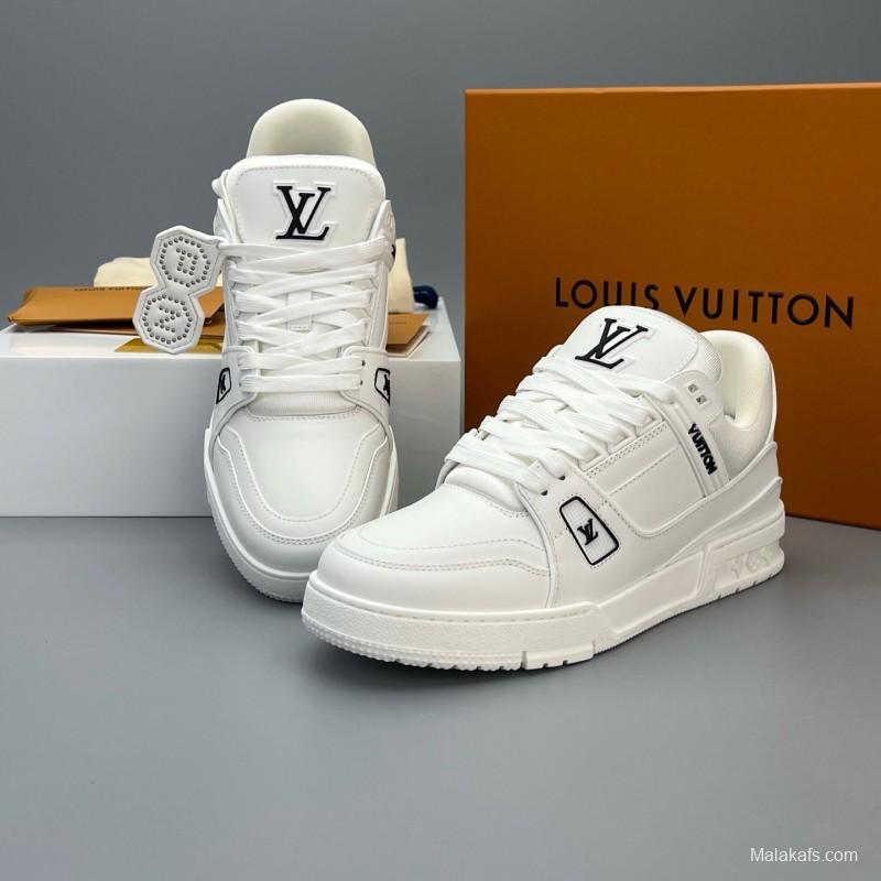 Louis Vuitton Trainer Retro Basketball-Inspired Sneakers with Mixed Materials - LY00430