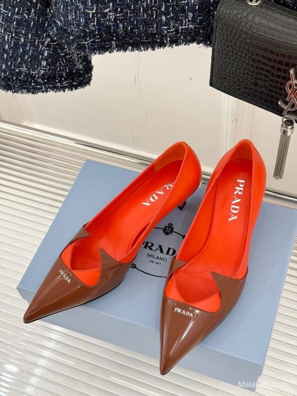PRADA 2025/SS Catwalk Pointed Toe Kitten Heel Single Shoes - KFY00310