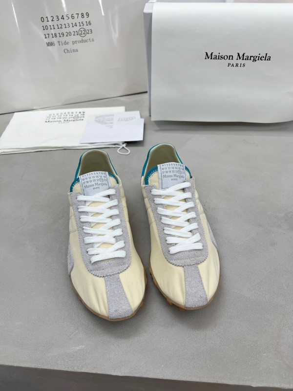 Maison Margiela Couple Sports Casual Shoes - AS00240