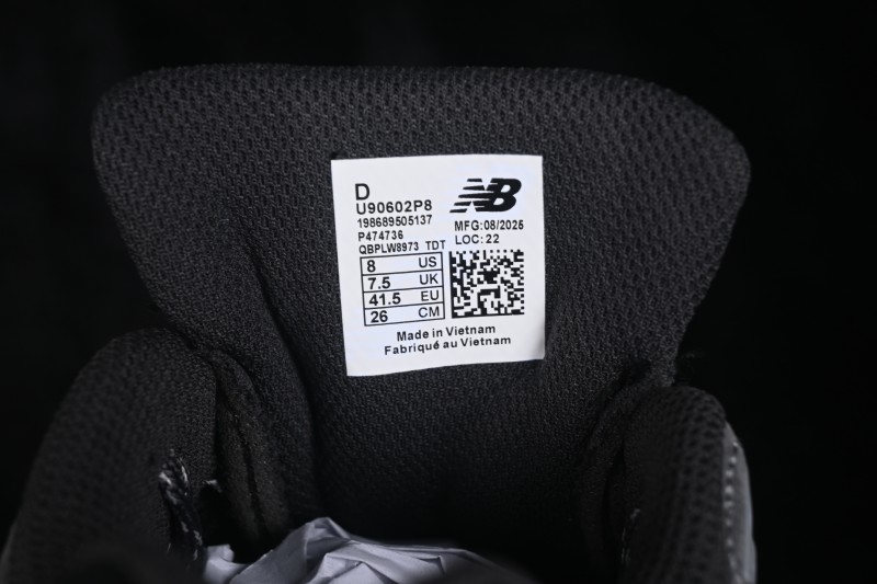 New Balance Retro Casual Running Shoes with ABZORB Cushioning and Suede Overlays - U90602P8