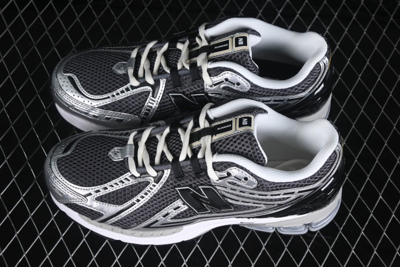 New Balance 1906 Retro Running Shoes with Premium Suede and Mesh Upper - U1906RCG