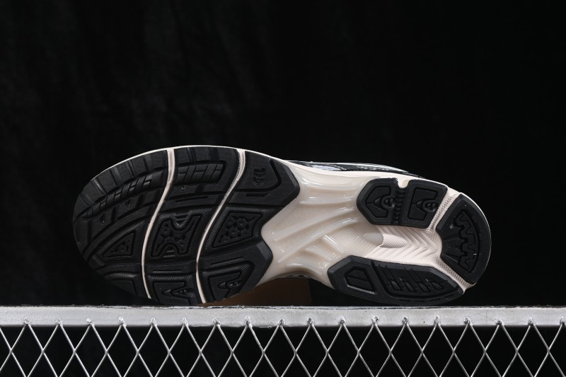 Asics Gel-Kayano 30 Running Shoes with FF Blast Plus Cushioning and 3D GEL Technology - 1201A935-001