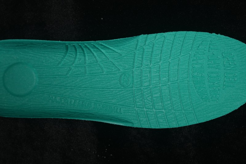 MLB Chunky Curve Liner New York Yankees Thick Sole Casual Running Shoes - 3ASXM016N50LDS