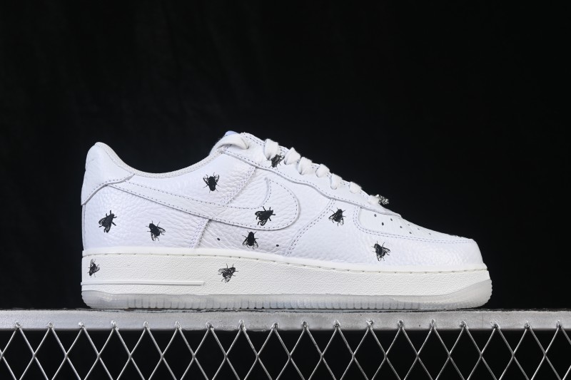 Nike Air Force 1 '07 Low "Fly Pack" Retro Basketball Sneakers with Premium Full-Grain Leather - IM3081-100