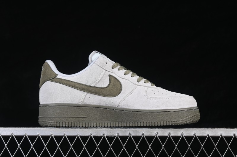 Nike Air Force 1 '07 Low Casual Skateboarding Shoes with Classic Leather Upper and Air-Sole Cushioning - DF0188-122