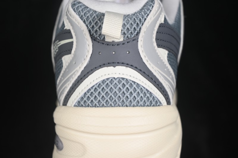 New Balance NB530 Series Retro Casual Running Shoes with Cushioned Comfort - U530SUB