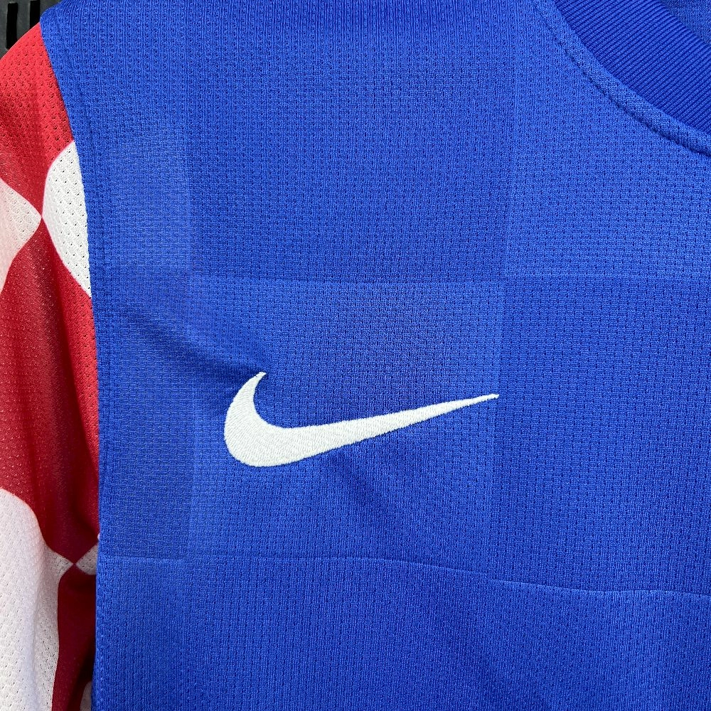 2010 Retro Croatia Away Jersey
