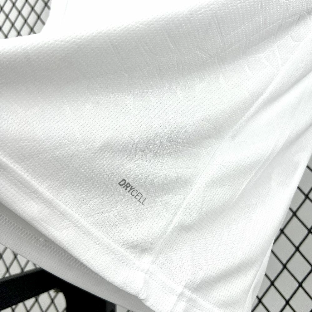 2025/26 Valencia CF Home Jersey