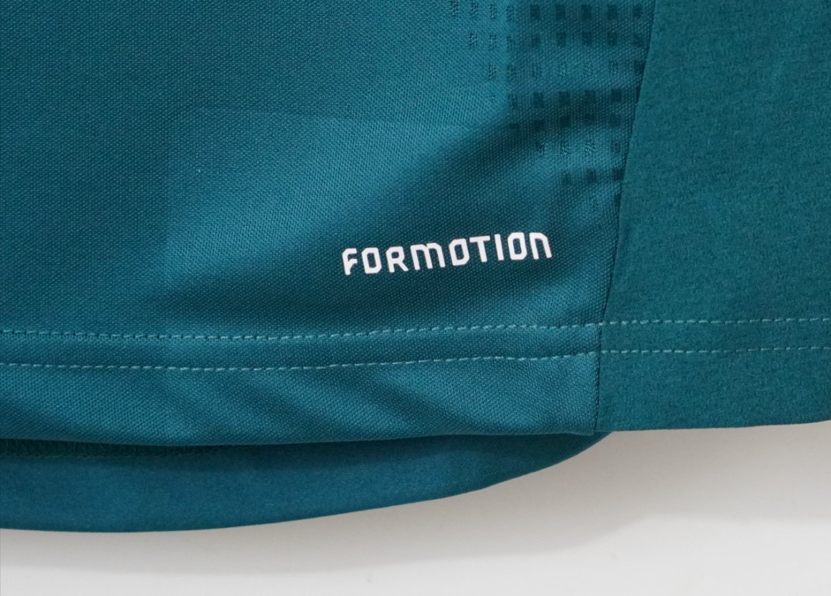 26/27 Real Madrid CF Teal & Pink Quarter-Zip Training Top
